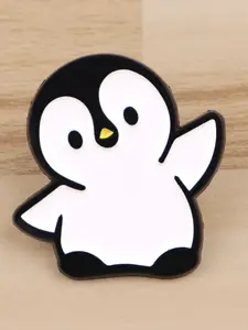 Adorable Penguin Enamel Brooch Pin, Cartoon Animal Badge, Unisex Accessory for Bags and Clothes, Fashion Personalized Decoration