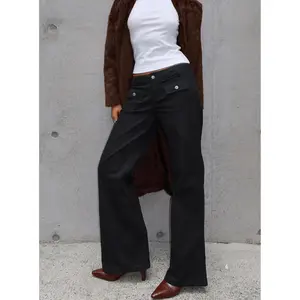 Benicale Low Rise Cargo Pants Black