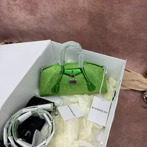 Pre-owned Givenchy Leather Shoulder Bags 7.8'' R4019 Shoulder Bag C18673691119 0325 T1 Chloe