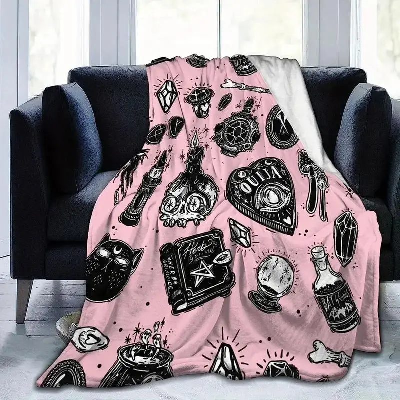 Cartoon Pattern Flannel Blanket, Soft Comfortable Throw Blanket, Christmas Decor Napping Blanket For Home Office Travel, Cool Bedroom Accessories, Tra