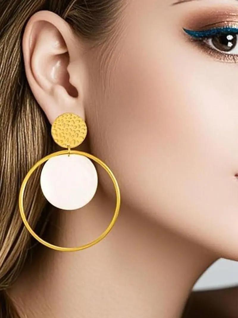 11 Pairs Big Disc Drop Earrings Set for Women - Golden Dangle Earrings with Round Hammered Statement Design, Versatile Everyday & Party Jewelry