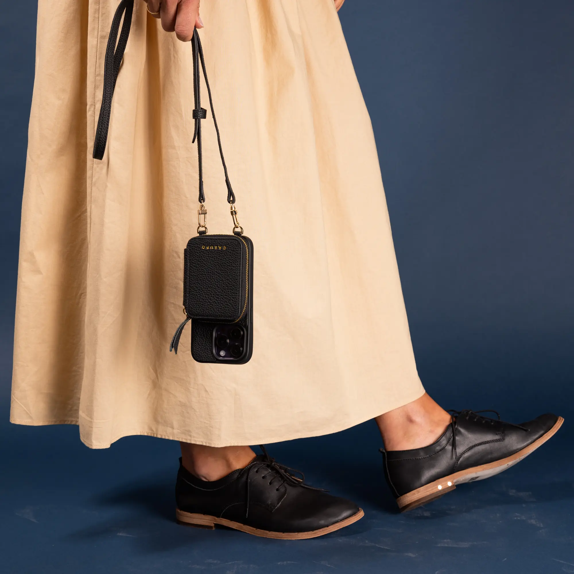 Casupo Black leather iphone Case and wallet with crossbody strap. iPhone 13, 14, 15 pro and pro Max