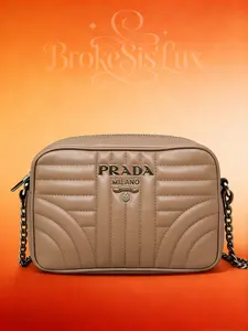 Pre-owned PRADA Prada,95%new,leather,shoulder bag