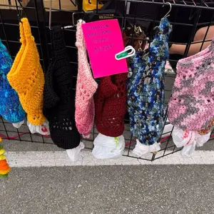 Crochet plastic bag holders