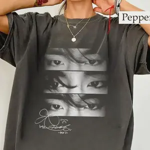 Taehyung Eyes Retro Shirt, KPOP V Shirt, Gift For Fan, Retro Music Fan Gift, Unisex Shirt, Gift For Fan DDP