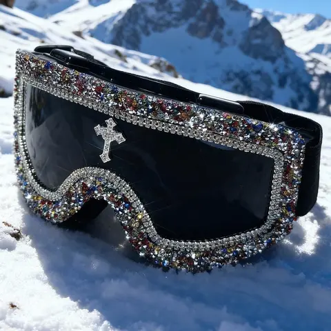 Unisex Rhinestone Criss-Cross Design Sunglasses, PC Frame UV Protection, Fashionable Sporty Streetwear Style, All-Season Wear, Summer Sports Sunglasses, Trendy Sporty Sunglasses, Sports Eyewear, Sunglasses For Sports