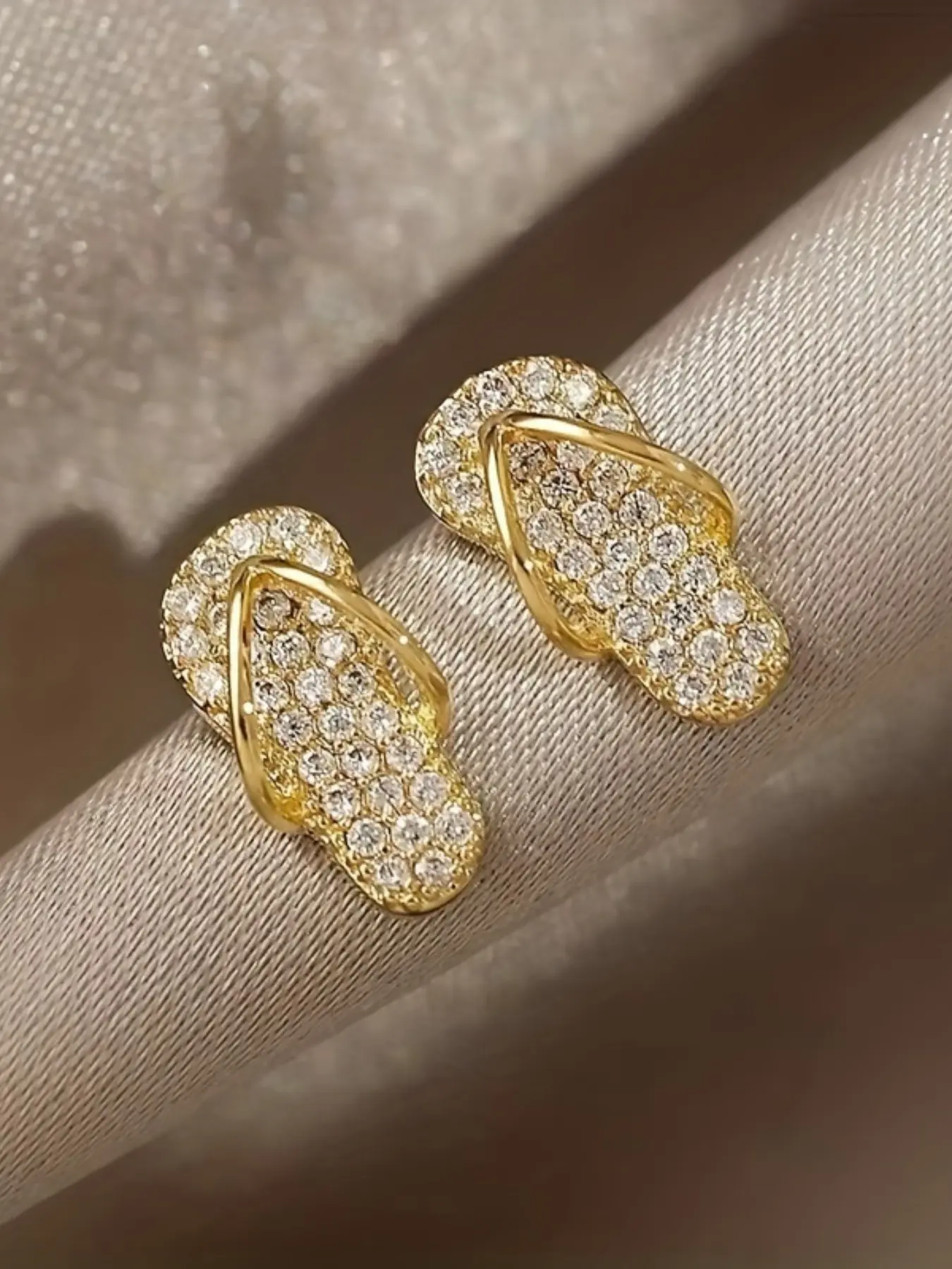 Creative Stylish Slippers Inspired Earrings, Korean Fashion Trendy Lightweight Earrings, Unique Gift for Women, High Quality Earrings, Jewelry Gifts