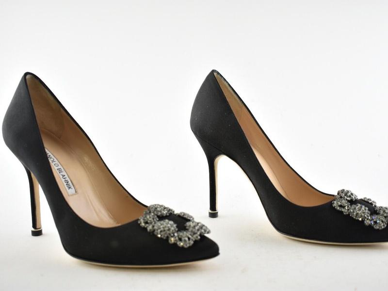Manolo Blahnik Hangisi 105 Black Satin Crystal Jewel Buckle Classic Heel Pump