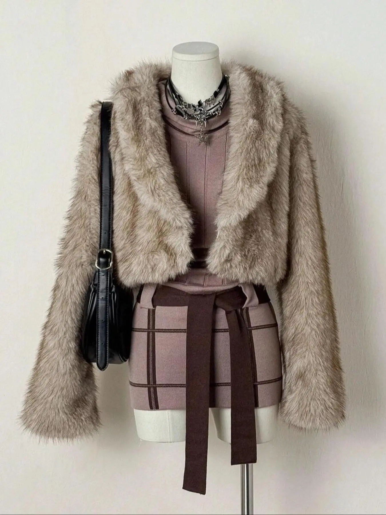Women's Fashion Casual Fitted Short Faux Fur Coat, Autumn Winter Outerwear, Stylish Artificial Fur Jacket for Daily Wear