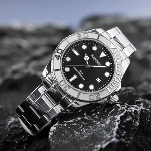 NAKINMI Men’s Classic Round Dial Analog Quartz Waterproof Watch, Stylish Business Casual Minimalist Design, Retro & Vintage Timepiece, Perfect Valentine’s Day Gift for Daily & Social Occasions