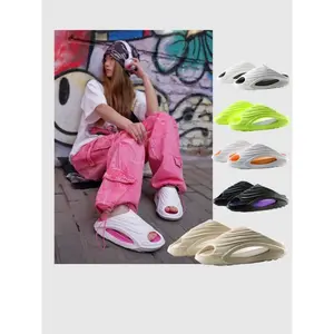 High-Quality Molded Sandals, Anti-Slip, Breathable, Modern Fashion Trend