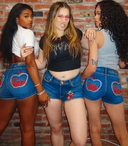 Apple Pocket Short with Studs