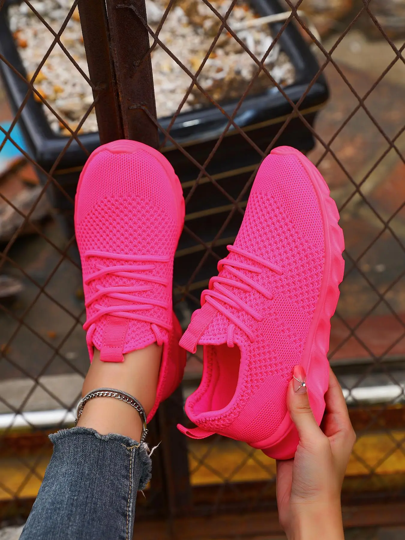 Women's Fashionable Lace Up Low Top Sneakers, Casual Comfortable Breathable Sports Shoes, Female All-match Round Toe Shoes for Daily Wear, Shoes for W