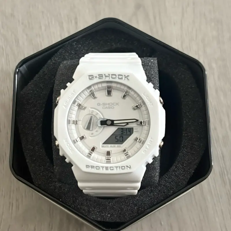 Casio G-Shock GA-2100 White analog-digital watch with shock resistance and durable design #gshock #tech