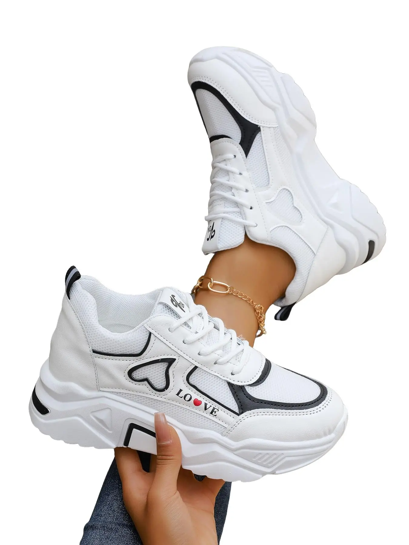 Women's Heart Patchwork Thick Sole Dad Shoes, Mesh Breathable Casual Sports Shoes, Height-Boosting Laces Daily Wear Commuter Shoes, Versatile Sneakers