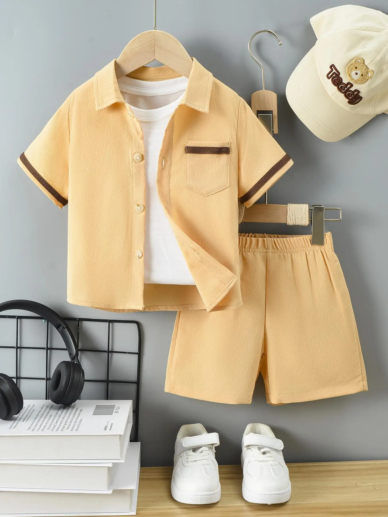 Two-piece Set Boy's Button Front Pocket Shirt & Shorts without Shoes, Casual Short Sleeve Top & Shorts for Summer, Kids Clothes for Daily Wear
