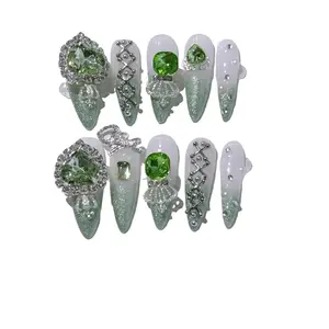 W30 The production nail mine is a detachable and repeatable nail patch for y2k Spice Girls