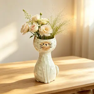 Cute Siamese Cat Small Vase for Flowers, Aesthetic Decoration, Unique Cat Shape, Desktop Pen Holder, Home Decor Item, Stylish and Functional