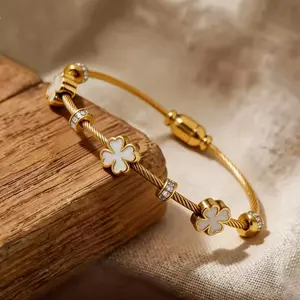 Lucky Clover Magnetic Bangle Bracelet 18K Gold Plated Steel Wire Cuff One-Second Clasp Tarnish-Free Hypoallergenic for Women Classic Elegance Modern Trend outdoorfun