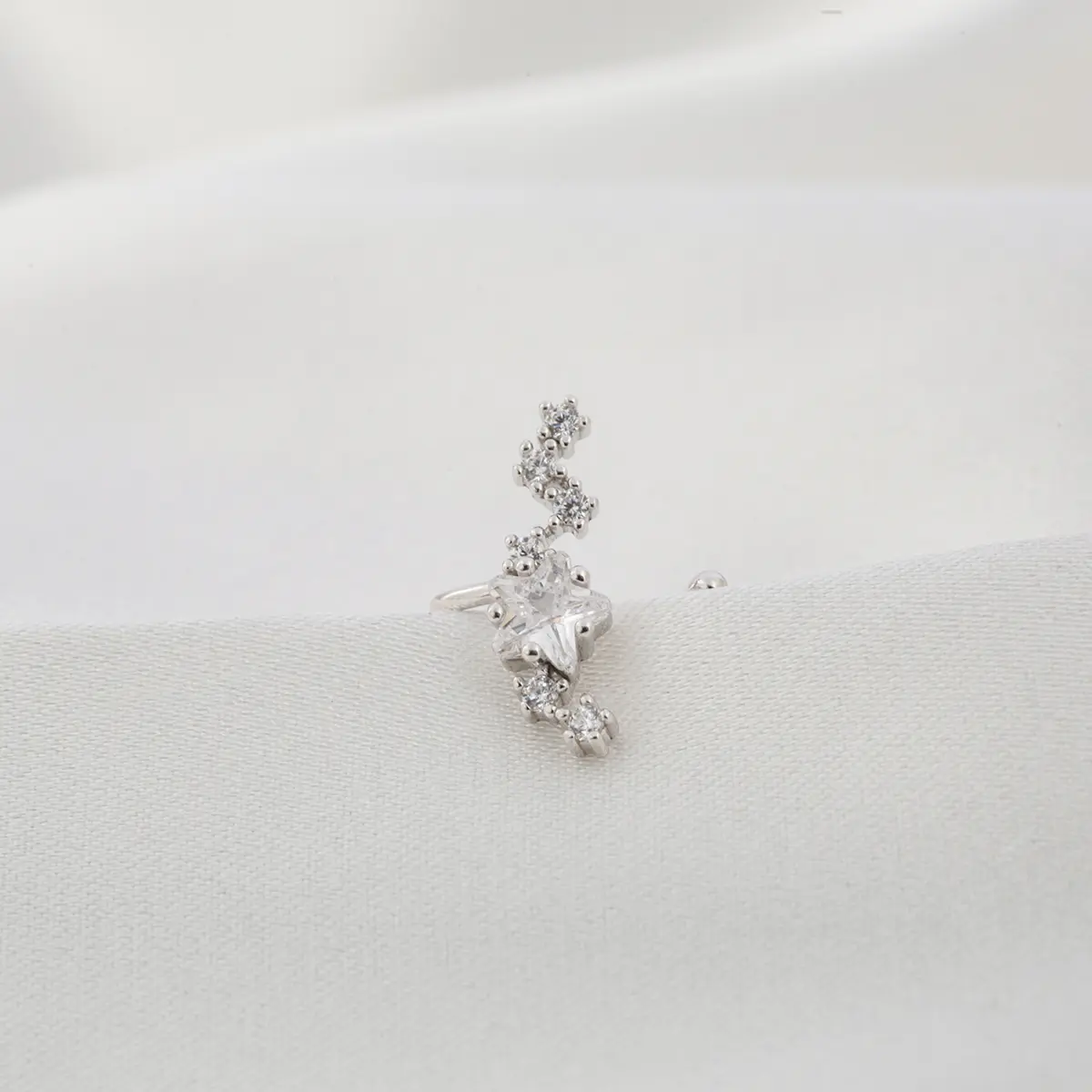 925 Sterling Silver Star Ear Cuff (Single)