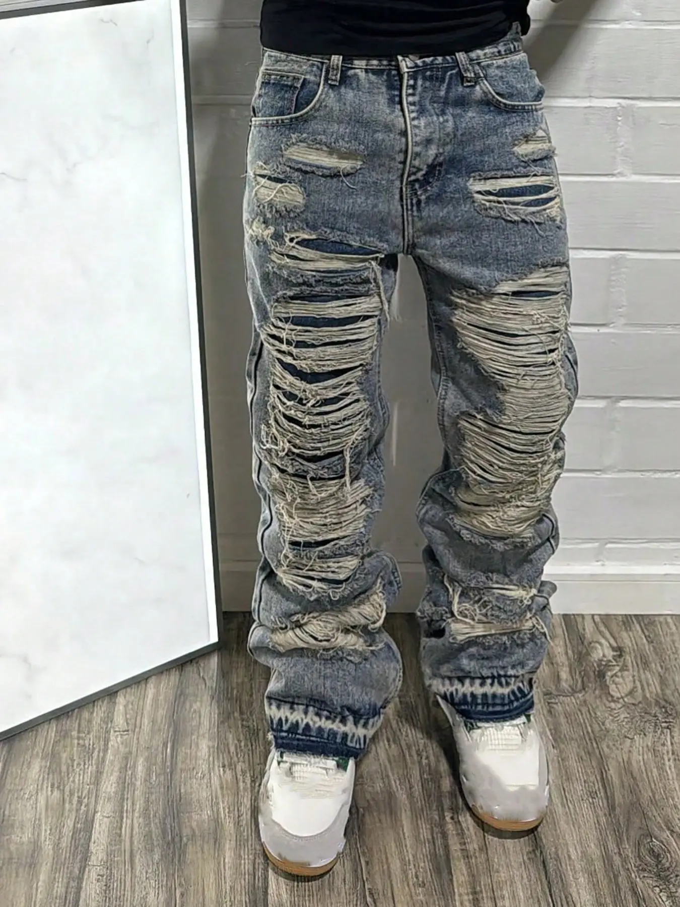 Men's Light Blue Snow Wash Heavy Ripped Jeans Pants, Mid Waist Button Fly, Fashionable Stylish Streetwear, All Seasons, Ripped Casual Jeans, Trendy Denim Jeans, Menswear