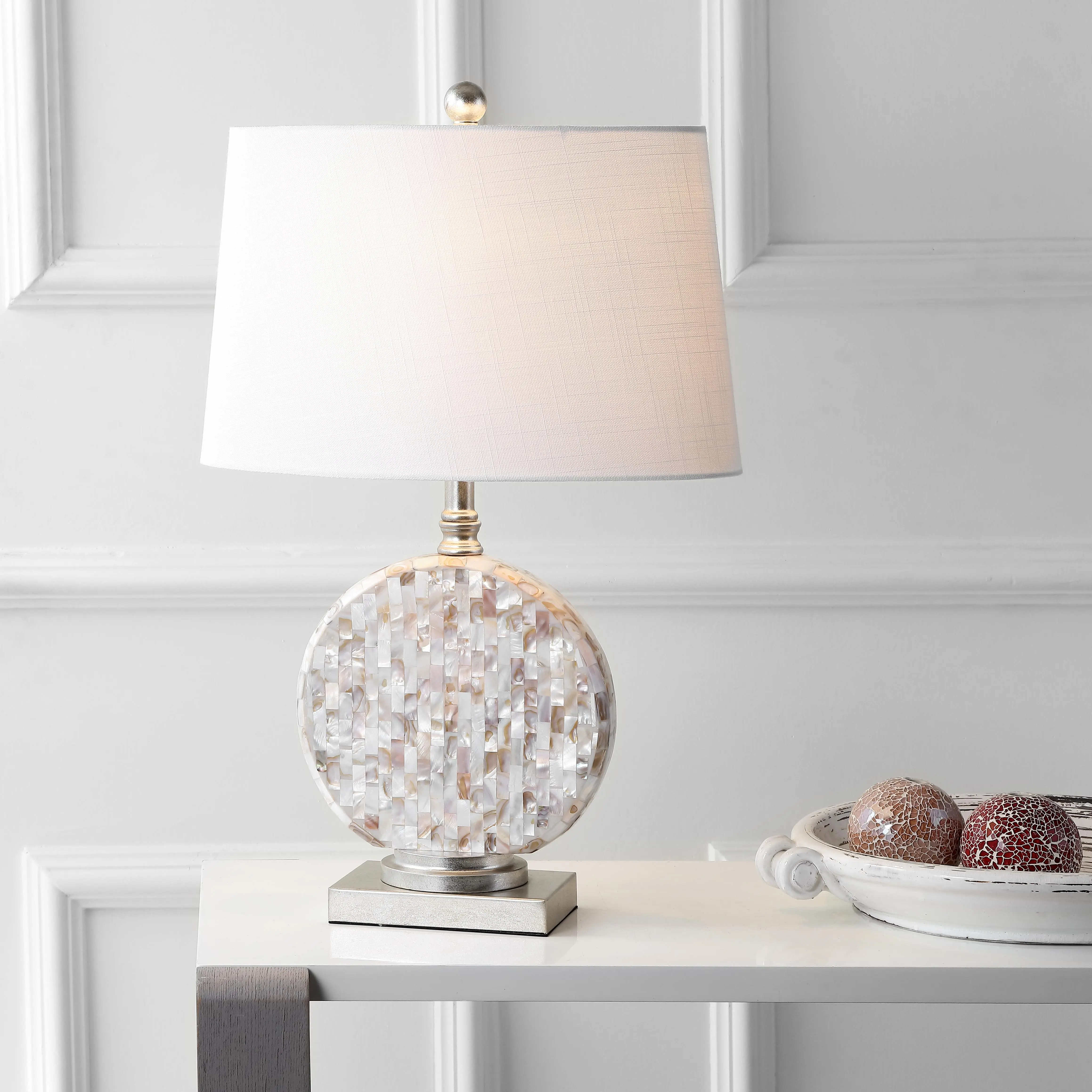 JONATHAN Y Dennis 24" Coastal Nautical Table Lamp - Home Decor Lighting, Mother-of-Pearl Seashell & Cream, White Linen Drum Shade, Antique Silver Metal-Resin Base, LED Lights Included, 60" Silk Cord, for Bedroom Dining Room