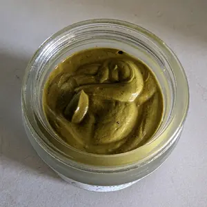 Bentonite Clay and Turmeric Detoxifying and Brightening Mask