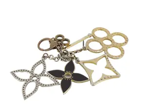 Pre-owned LOUIS VUITTON metal Bag Accessories Tapage Bag Charm