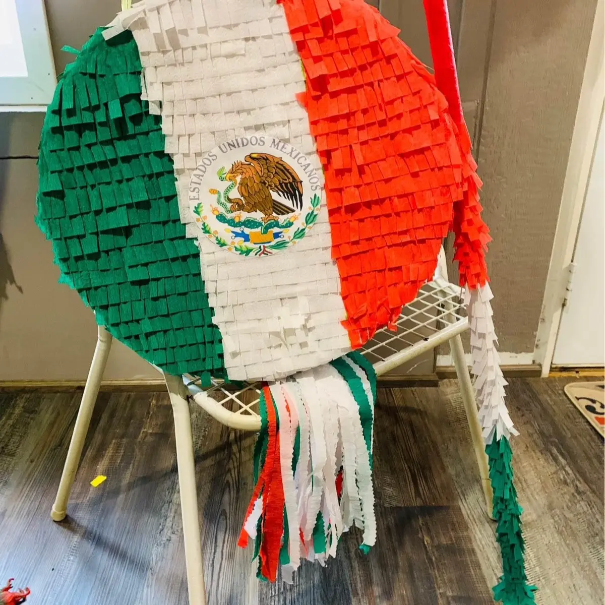 Piñatas redondas países