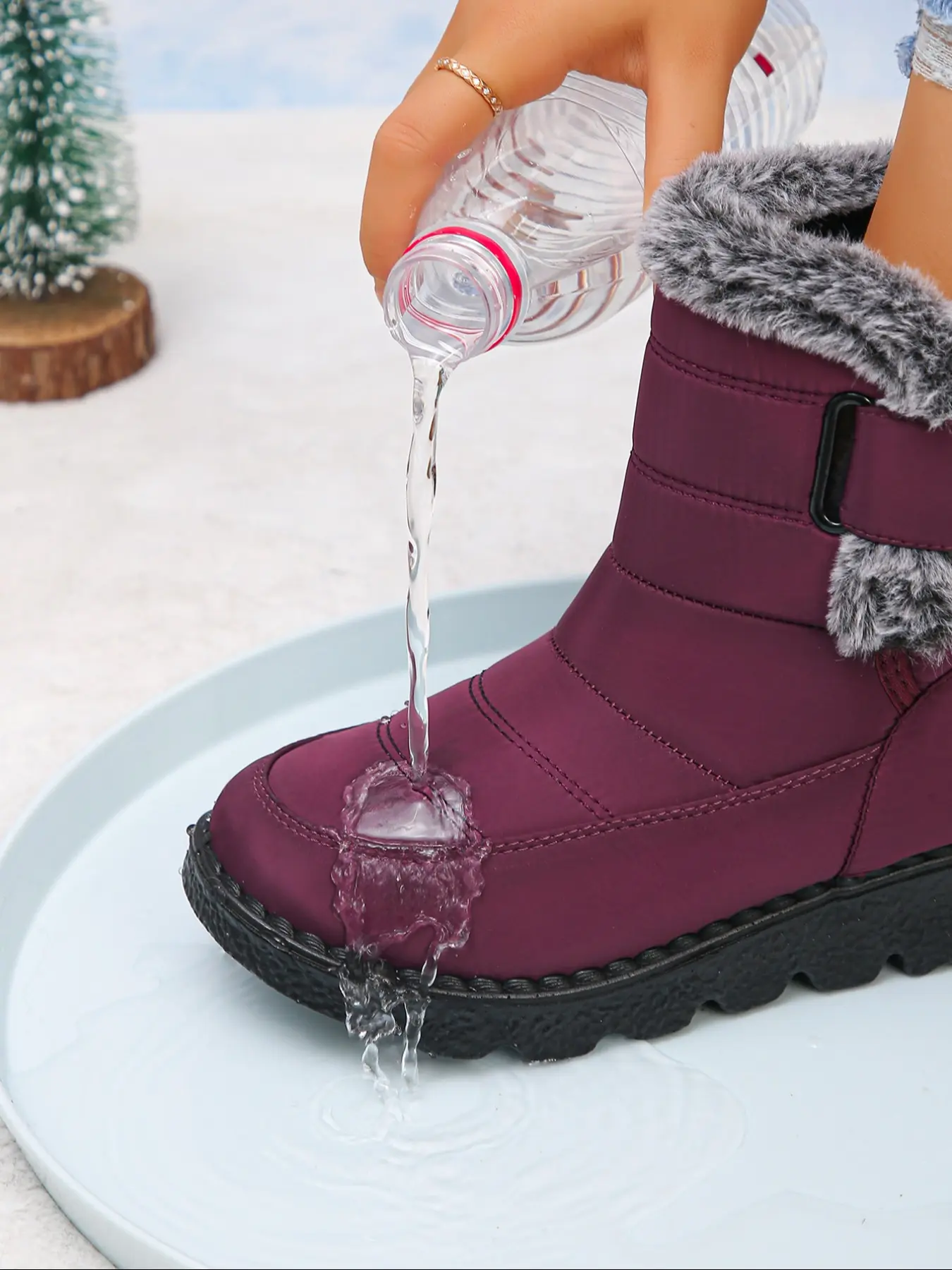 Women's Winter Snow Boots with Fur Lining, Fluffy Snow Boots, Warm Anti-Slip Waterproof, Comfortable Outdoor Non-Slip Booties for Cold Weather