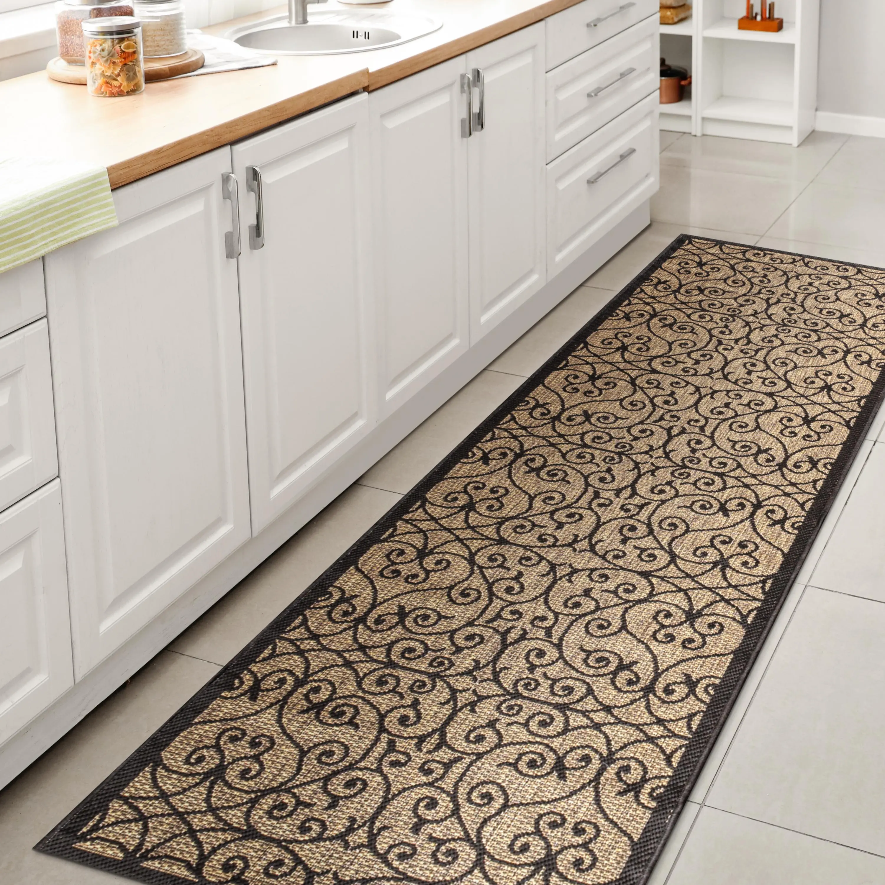 JONATHAN Y Madrid Vintage Filigree Textured Weave Indoor/Outdoor Runner Rug; for Living Room, Kitchen, Bedroom, Dining Room, Patio, Porch, Backyard