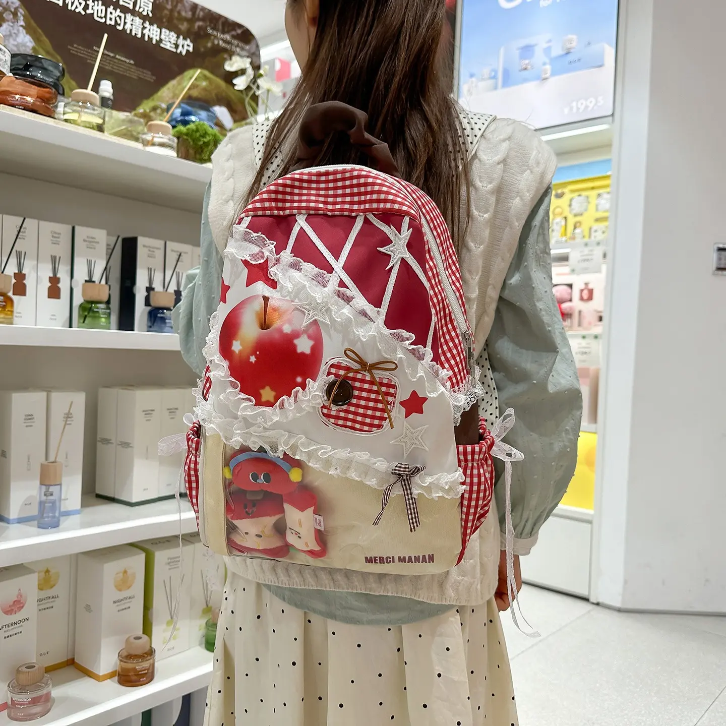 Japanese-style "Instagram-worthy" lightweight backpack for female college students—featuring a fresh, sweet design with lace and plaid accents.