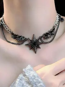 Dark Gothic Silver Chain Charms Necklace with Wing Star Pendant, Unique Sweet Cool Style Jewelry for Women, Fashionable Party Accessory, Curb Cuban Chain, Cuban Link Necklace
