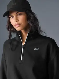 Alo Yoga Accolade 1/4 Zip Pullover Athletic Black