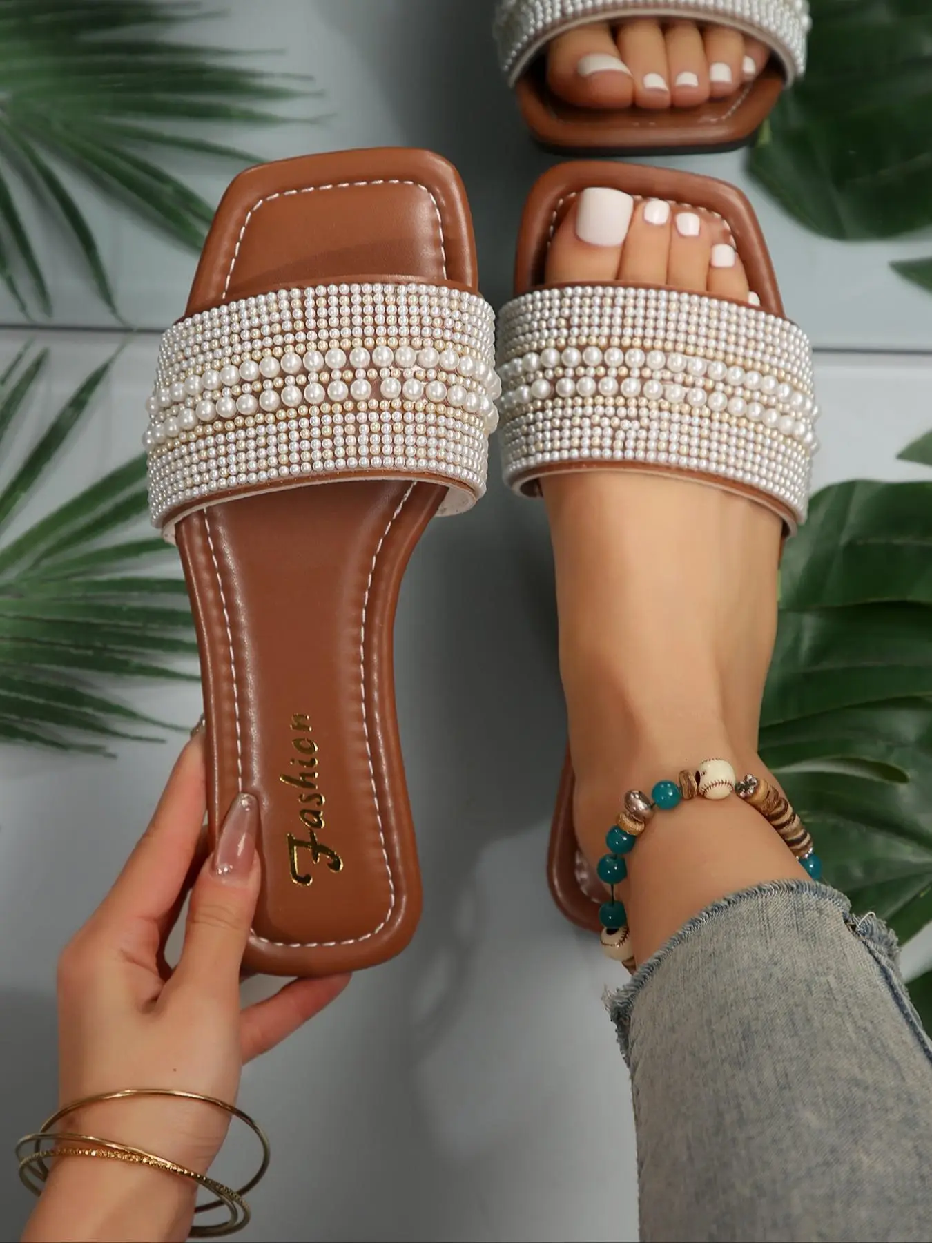 Women's Elegant Faux Pearl Decor Slip on Flat Sandals, 1 Pair Trendy Non-slip Slide Sandals, Fashionable All-match Slide Shoes for Summer for Women &