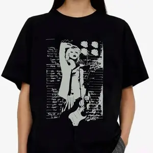 Vintage Courtney Love Unisex Shirt, Courtney Love T-shirt, Classic Courtney Love Tee, Retro Courtney Love Tee, Courtney Love Fans Gift DCZ
