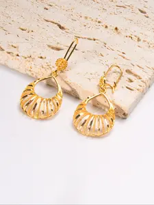 Women's Elegant Floral Drop Earrings, 2-Pack Hollow Waterdrop Design, 24k Plated, Perfect Gift for Friends & Loved Ones