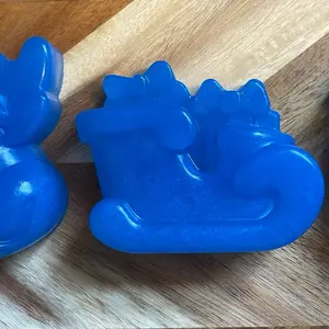 Christmas Soaps Snowman Reindeer Santas Sleigh Festive Holiday Bath Accessories Gingerbread Scent Great Xmas Gift