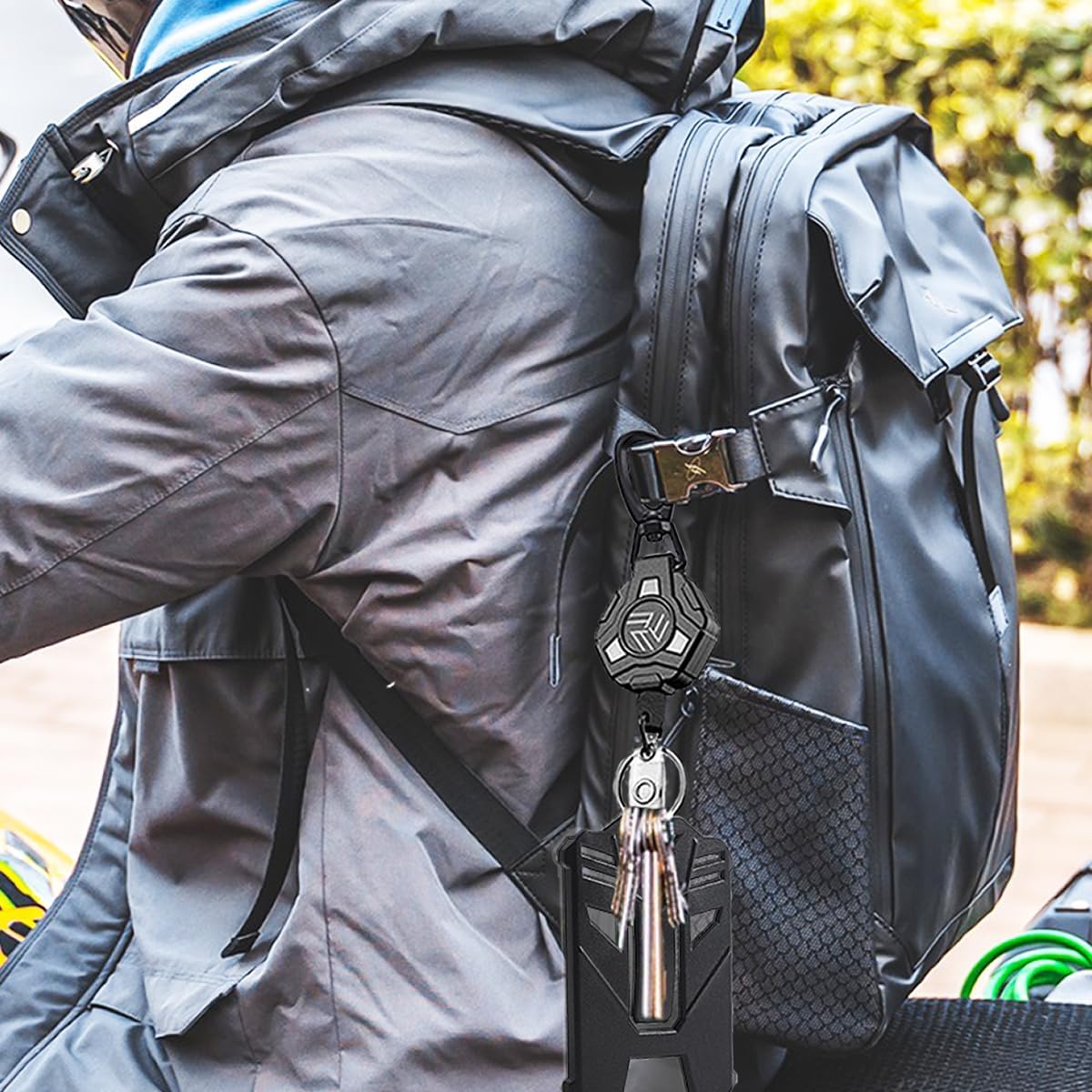 Retractable Keychain Badge Holder with Lanyard, ID Badge Holder Heavy Duty Badge Reel Carabiner Keychain, Tactical ID Badge Card Holder with 31.5” Stainless Steel Retractable Cord