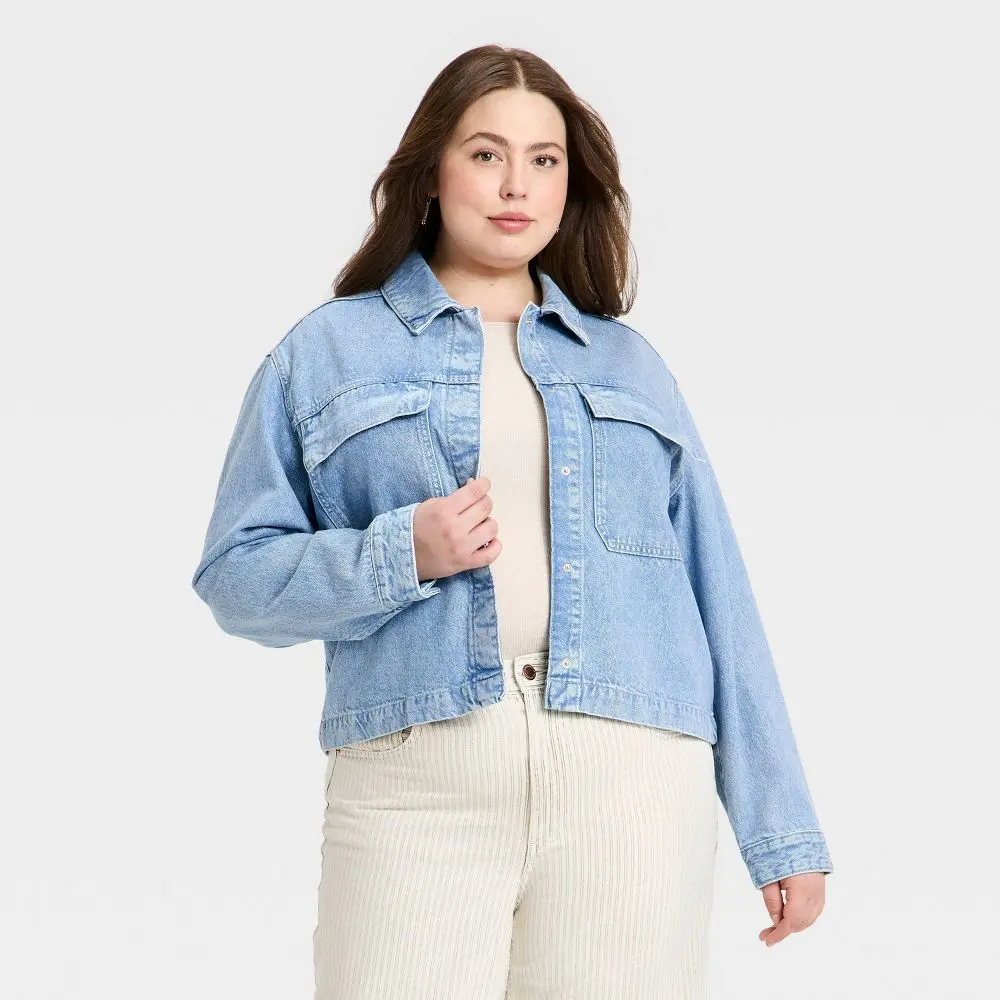 Women's Cropped Painter Denim Jacket - Universal Women's Cropped Painter Denim Jacket - Universal
