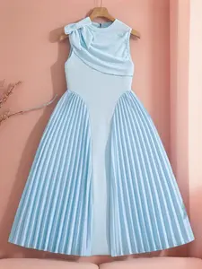 Girls' Sky Blue Dress, Round Neck Bow Decorated Ruffle Details, Pleated Skirt Fashionable Stylish Design, Trendy