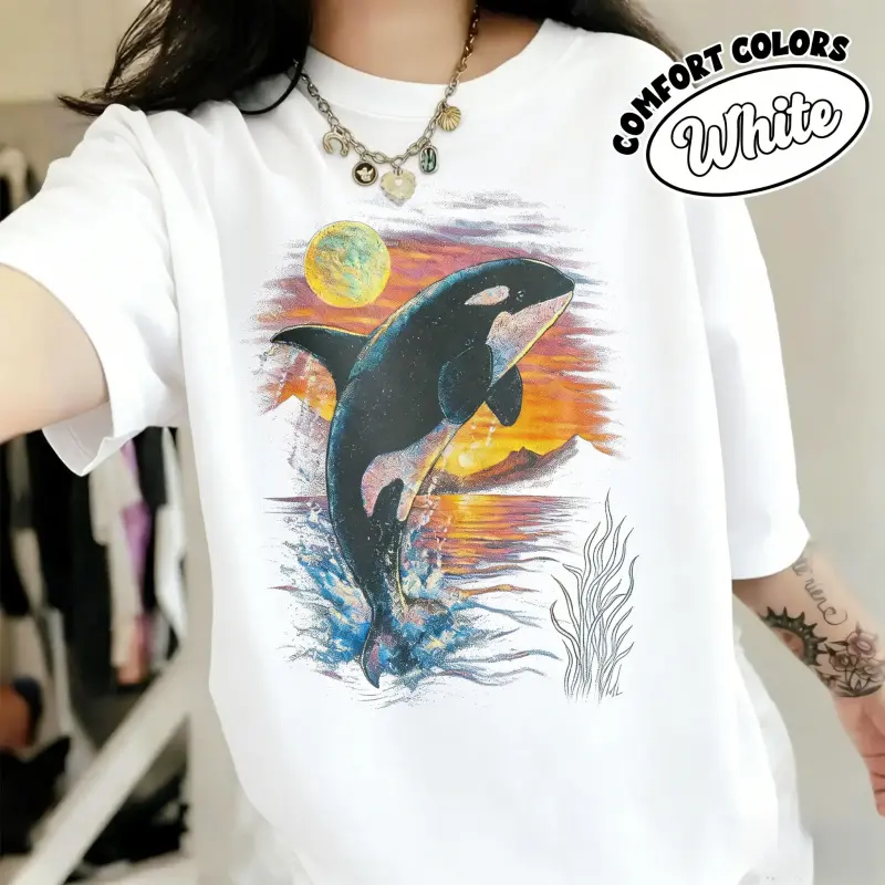 ✨ Vintage Orca Killer Whale Graphic Tee |   Sunset Ocean Nature T-Shirt |    Cotton Short Sleeve |   Retro Wildlife & Marine Life Apparel |   Gift for Whale Lovers & Nature Enthusiasts