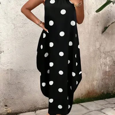 marguerite halter maxi dress white polka The Marguerite Halter Maxi here in four sizes!! Rent this look for only $40  Size: AU 6 (Best fits 6) Size: AU 8 (Best fits 6 to 8) Size: AU 10 (Best