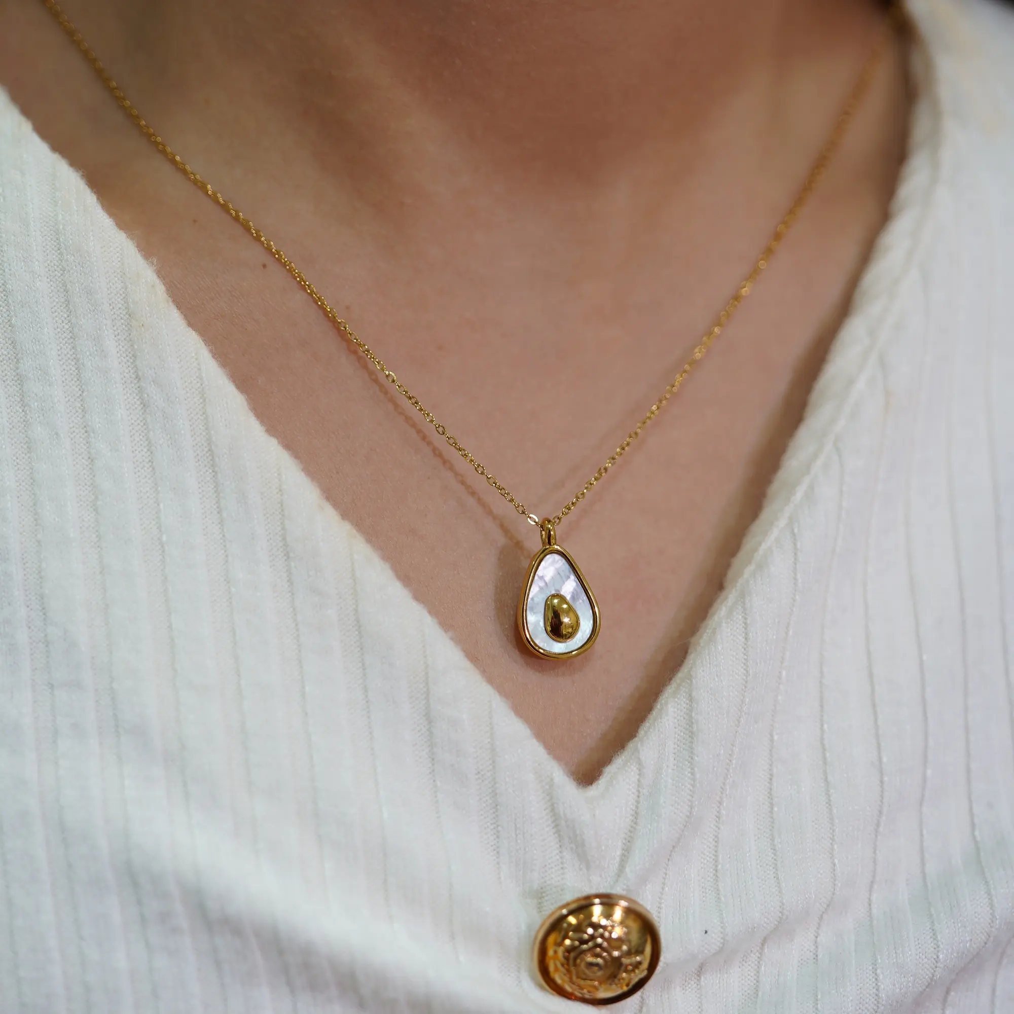 Avocado Mother Shell Necklace