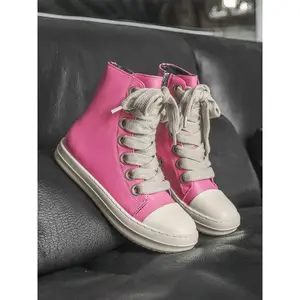 Couple's Black - White High - top Casual Shoes, Minimalist Contrast Color Design, Textured Leather Material, High Fit Adjustment with Laces, Comfortable Thick Sole for Walking, Ideal for Daily Outings and Street Trend Matching