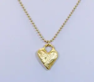 Gold heart necklace
