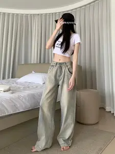 Sweet, light bleaching jeans cylindrical middle matte, easy to wear, then cool at the end of the genuine denim, comfortable to wear