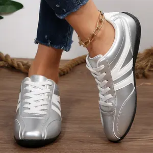 Women Classic Retro Gum Sole Fashion Sneakers Casual Tennis Skate Shoes Walking Footwear Anti Slip Trainers
