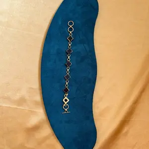 Panchadhatu Viral Clover Luxe Bracelet  Luxury Look Clover Bracelet, Designer Inspired Clover Bracelet, Viral Clover Luxe Bracelet, Luxury Look Clover, Bracelet Designer Inspired Clover Bracelet