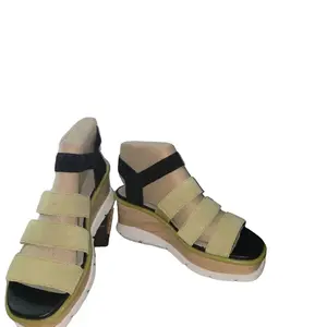 Sorel Joanie III Sandals 9.5 - Yellow & Black Strappy Design Women's Shoes